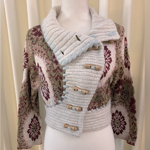 Anthropologie / Sleeping on Snow - Floral Knit Button-Up Sweater - Picture 2 of 7